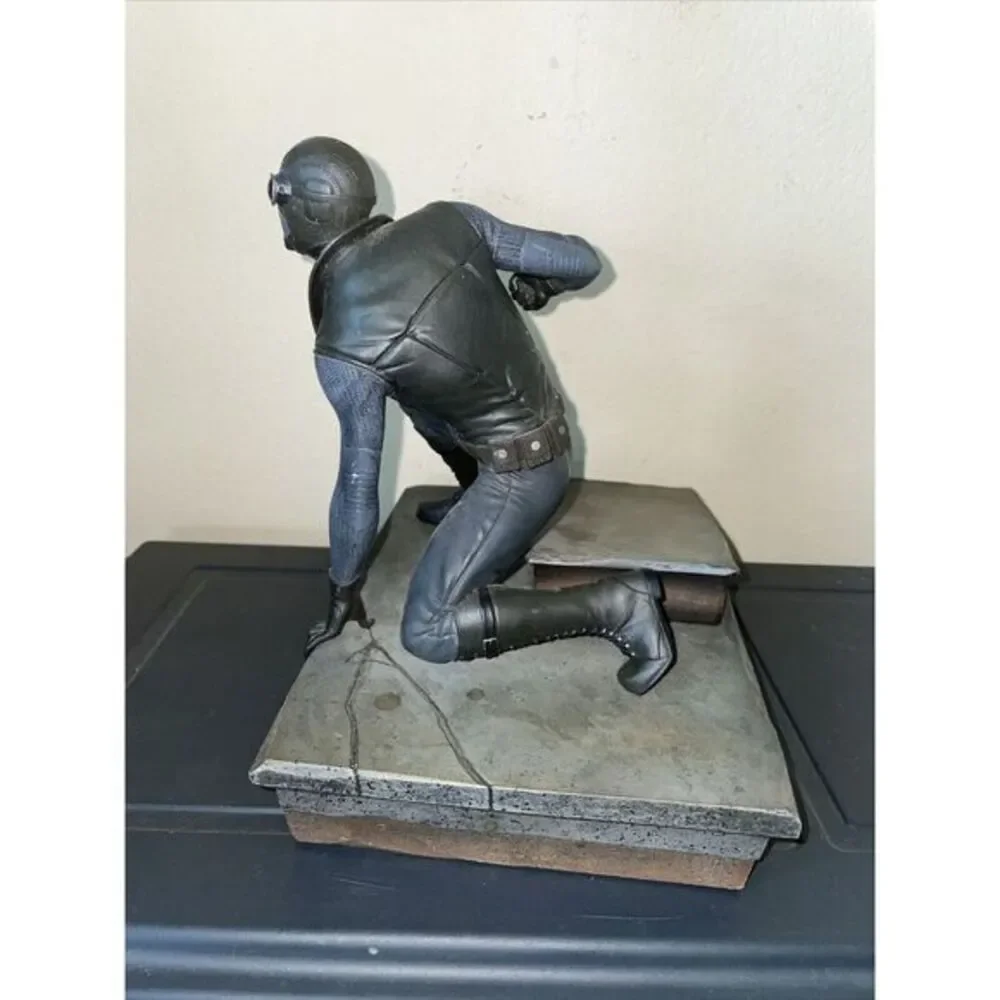 Spiderman‎ Noir Statue Figurine Video Game Series Diamond Select Exclusive